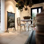 Cubo Con Vista Gradara